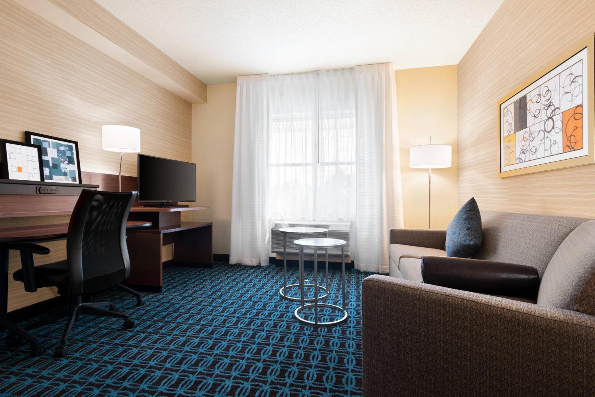Fairfield Inn & Suites By Marriott Charlottesville Downtown/University Area Kültér fotó