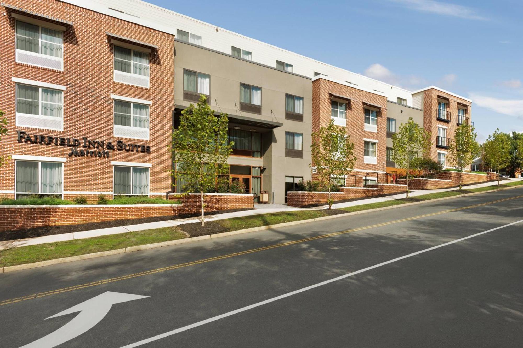 Fairfield Inn & Suites By Marriott Charlottesville Downtown/University Area Kültér fotó